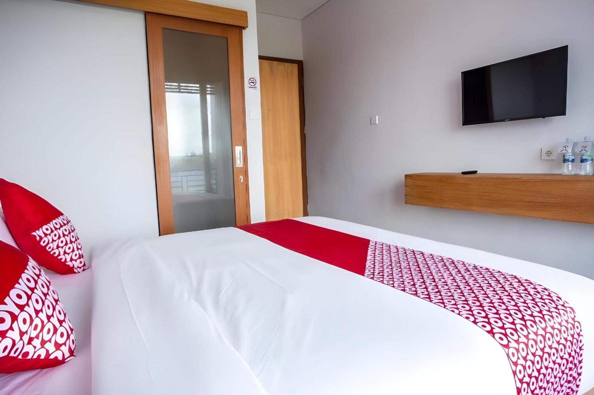 Oyo 1207 Pondok 789 Near Canggu Echo Beach Екстериор снимка