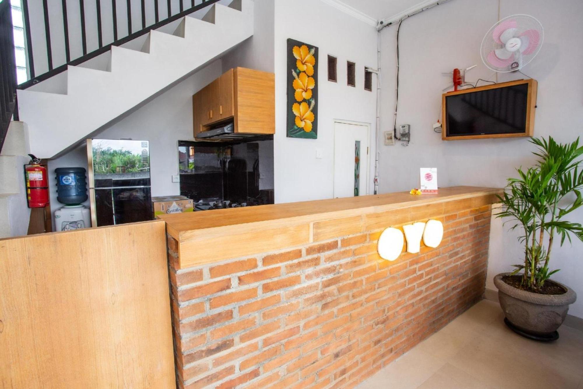 Oyo 1207 Pondok 789 Near Canggu Echo Beach Екстериор снимка