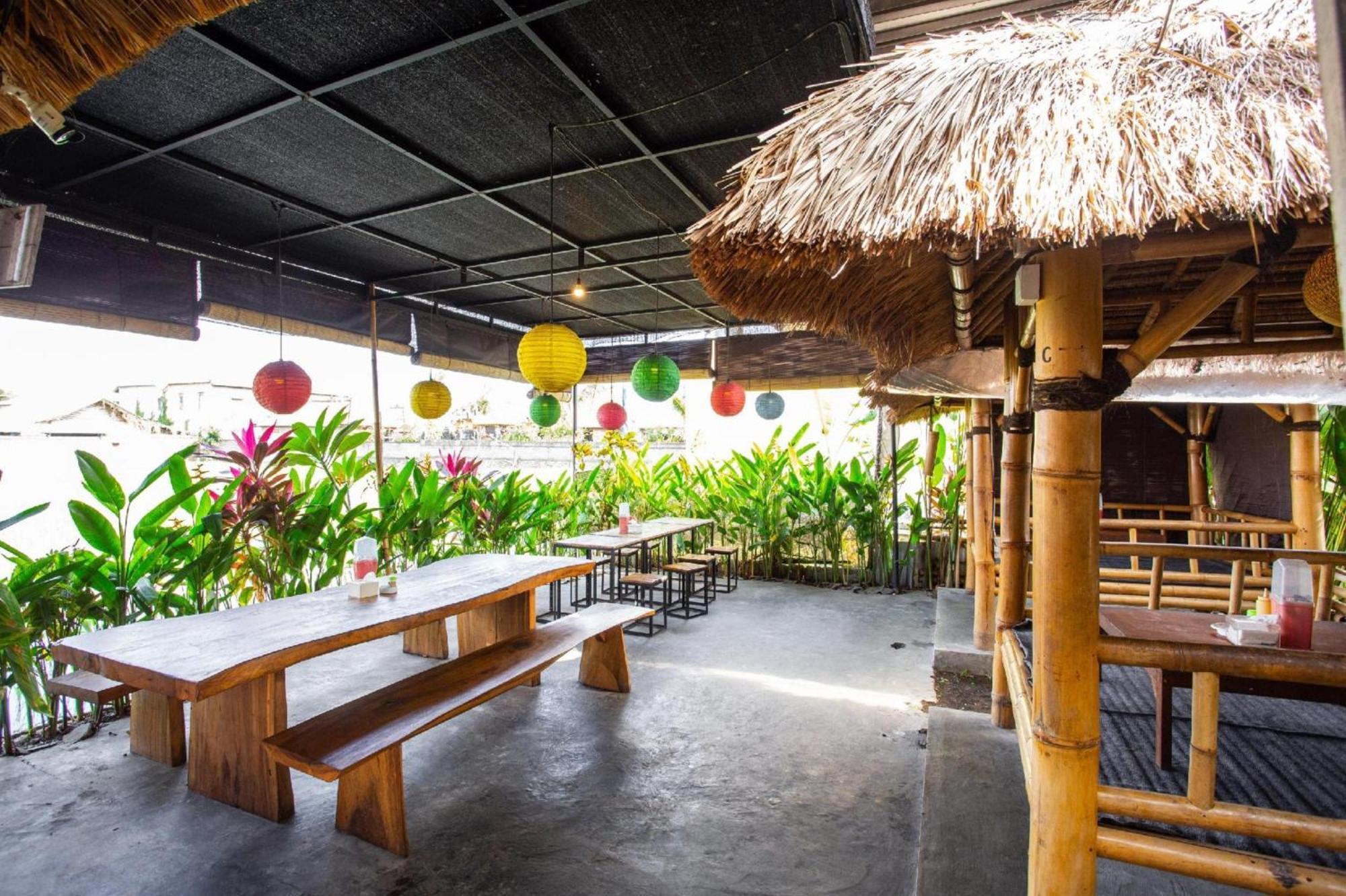 Oyo 1207 Pondok 789 Near Canggu Echo Beach Екстериор снимка