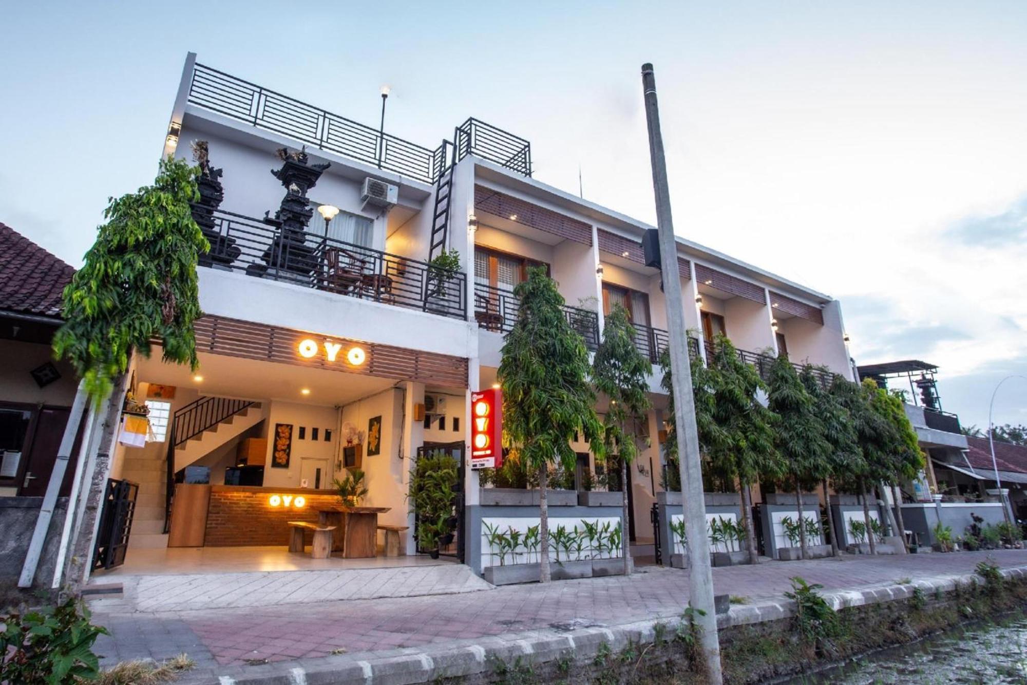 Oyo 1207 Pondok 789 Near Canggu Echo Beach Екстериор снимка