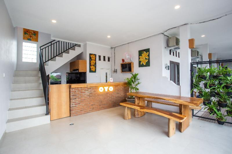 Oyo 1207 Pondok 789 Near Canggu Echo Beach Екстериор снимка